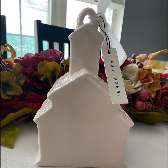 ⭐️HOST PICK⭐️👰‍♀️NWT Rae Dunn Brides Side Birdhouse - Picture 4 of 10